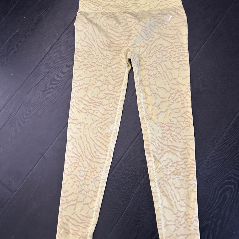 NEW Gymshark Patterned Leggings
